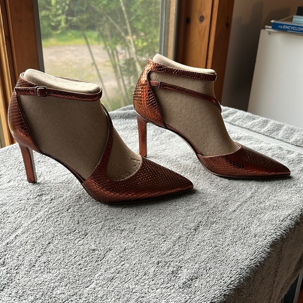 27 EDIT ABILYN PUMP Copper Snake Leather